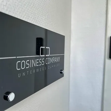 Helle Grosszuegige Dachgeschoss I Parkplatz I Schloss Blick #cosiness Company アパート