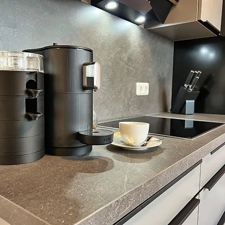 דירה Helle Grosszuegige Dachgeschoss I Parkplatz I Schloss Blick #cosiness Company